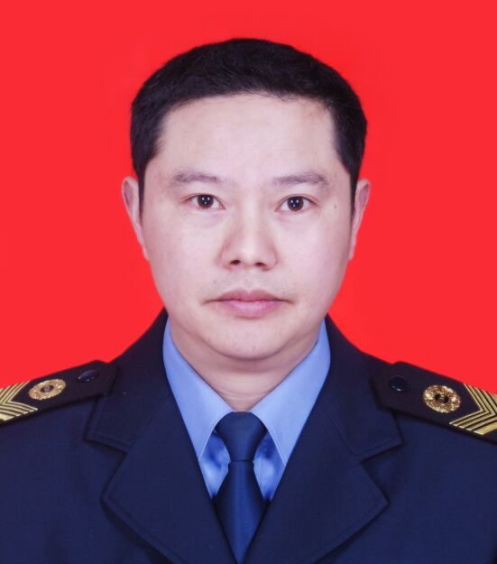 张跃